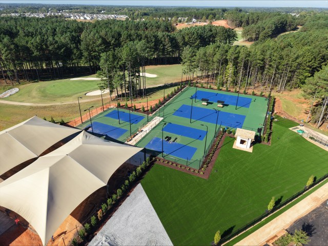 Bird's eye view of Paddle ball courts at club